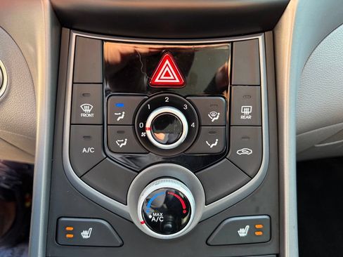 Used 2014 Hyundai Elantra Sport FWD image 31