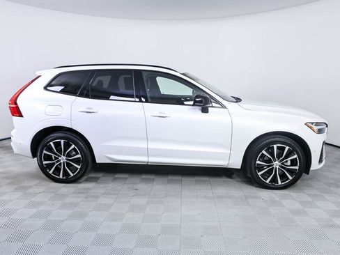 Used 2025 Volvo XC60 B5 Plus w/ Protection Package Premier AWD/4WD image 25