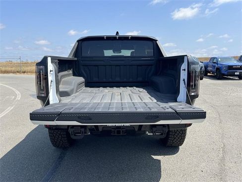 New 2025 GMC Hummer EV 3X w/ Battery Pack, 24 Module Pack image 27
