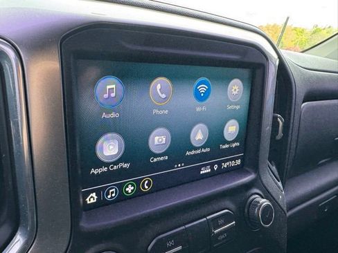 Used 2020 Chevrolet Silverado 1500 LT Trail Boss w/ Convenience Package AWD/4WD image 2