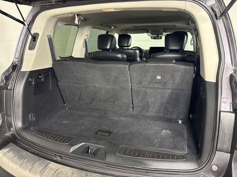 Used 2024 INFINITI QX80 Luxe image 19