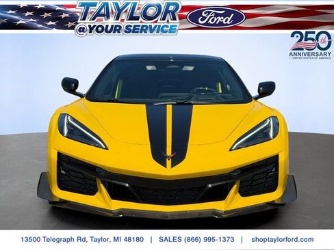 Used 2026 Chevrolet Corvette Z06 RWD image 3