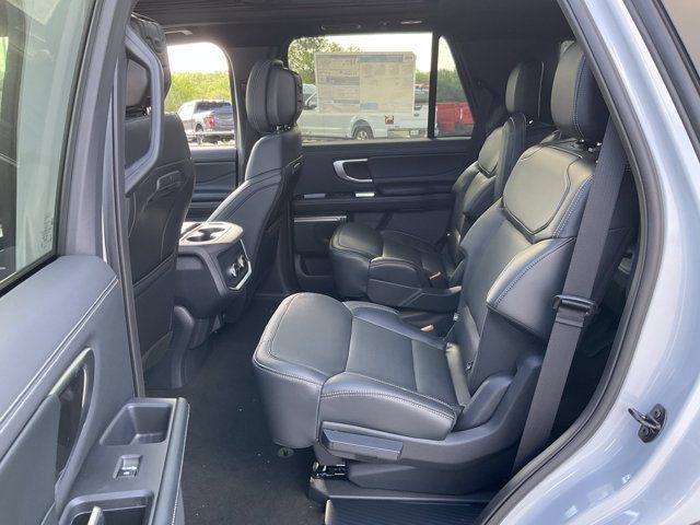 Certified 2025 Ford Ranger XL w/ Trailer Tow Package RWD image 11
