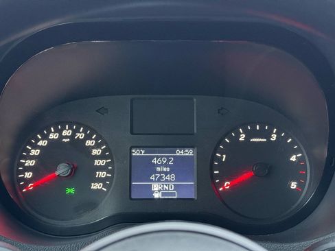 Used 2019 Mercedes-Benz Sprinter 144 image 20