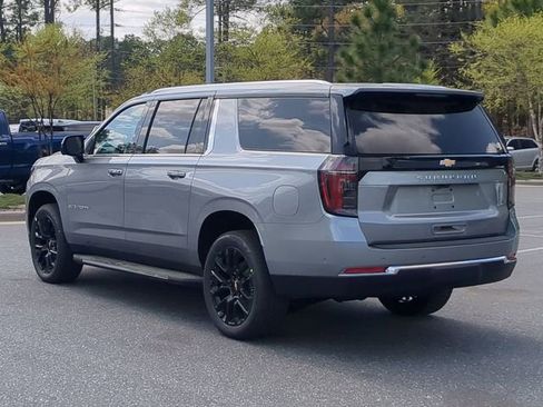 New 2026 Chevrolet Suburban LS AWD/4WD image 8