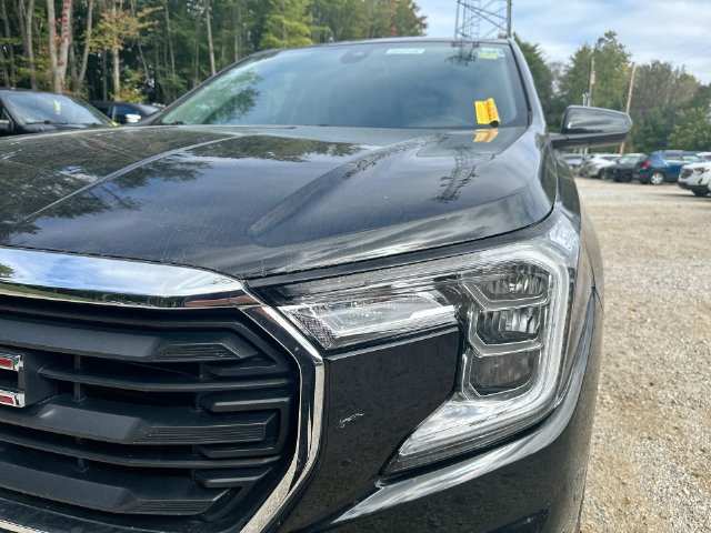 Used 2024 GMC Terrain SLE FWD image 57