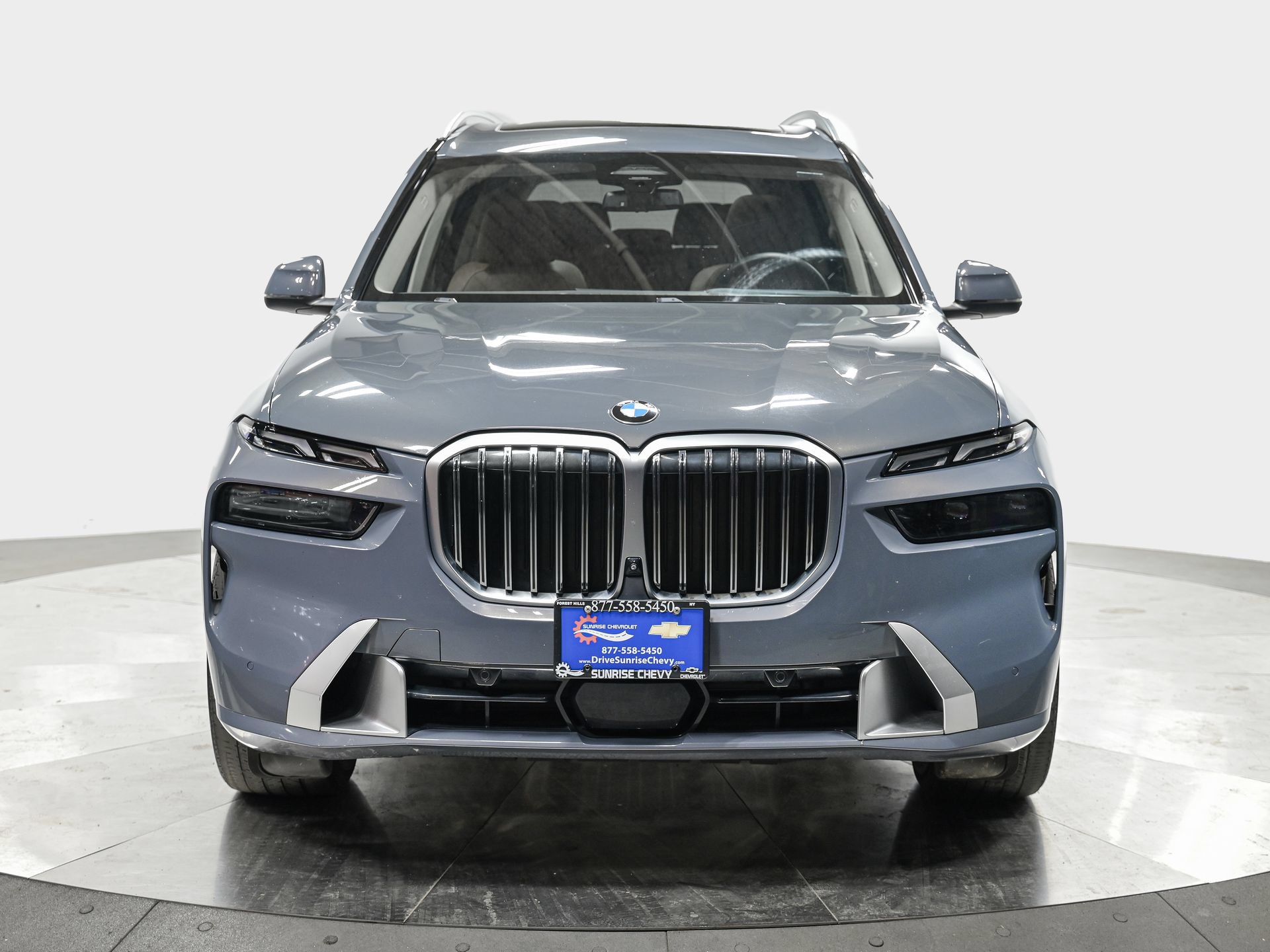 Used 2023 BMW X7 xDrive40i w/ Premium Package AWD/4WD image 10