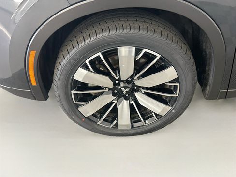 Used 2025 Mitsubishi Outlander SE AWD/4WD image 11