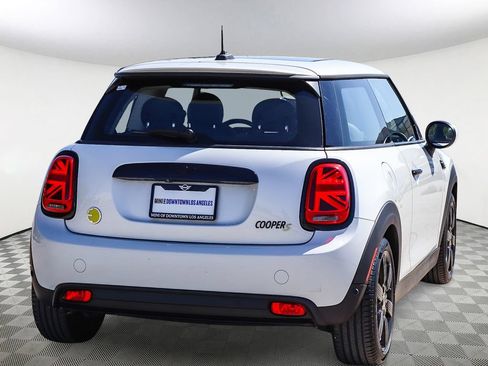 Used 2024 MINI Cooper SE FWD image 8