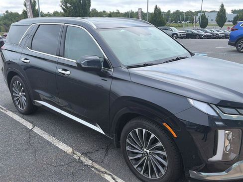 Used 2023 Hyundai Palisade Calligraphy AWD/4WD image 1