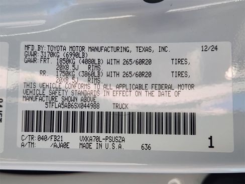 Used 2025 Toyota Tundra SR5 image 30