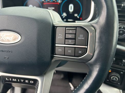 Used 2022 Ford F150 Limited AWD/4WD image 17