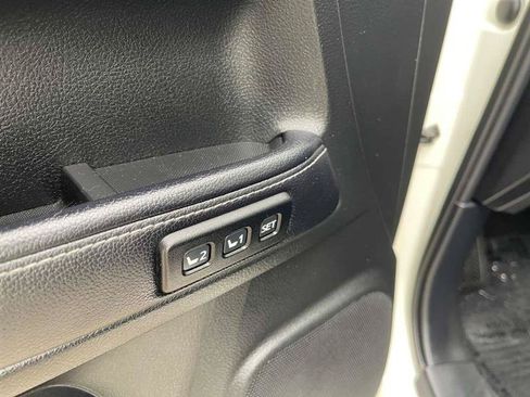 Used 2018 Toyota 4Runner Limited AWD/4WD image 56