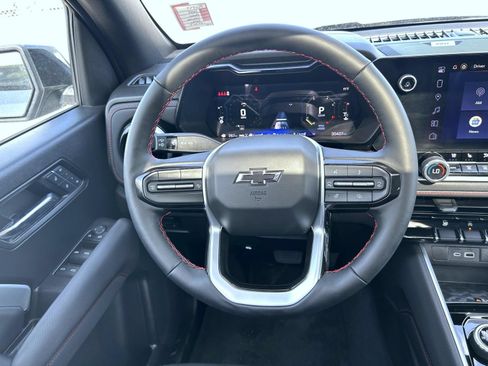Certified 2024 Chevrolet Colorado Z71 w/ Z71 Convenience Package 2 AWD/4WD image 12
