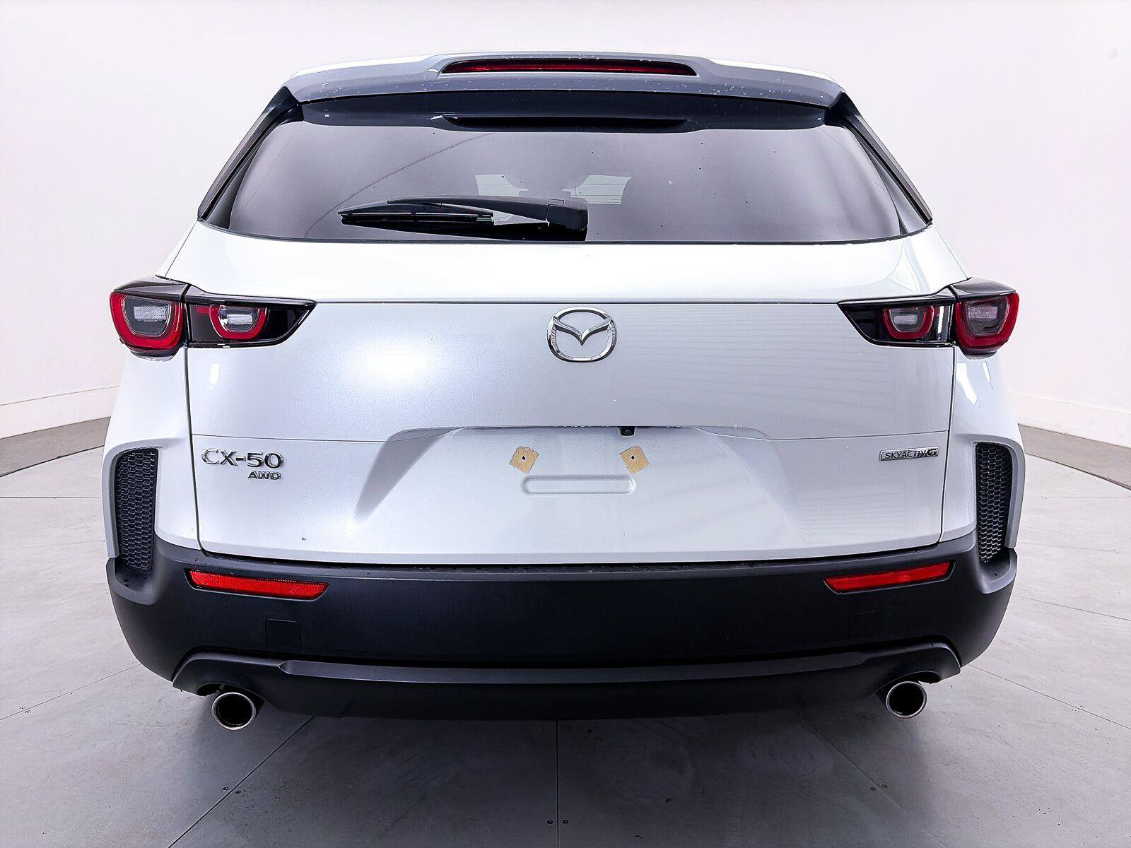Used 2024 MAZDA CX-50 AWD 2.5 S w/ Accent Package image 11