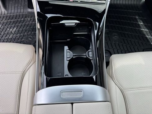 Certified 2022 Mercedes-Benz C 300 4MATIC Sedan image 16