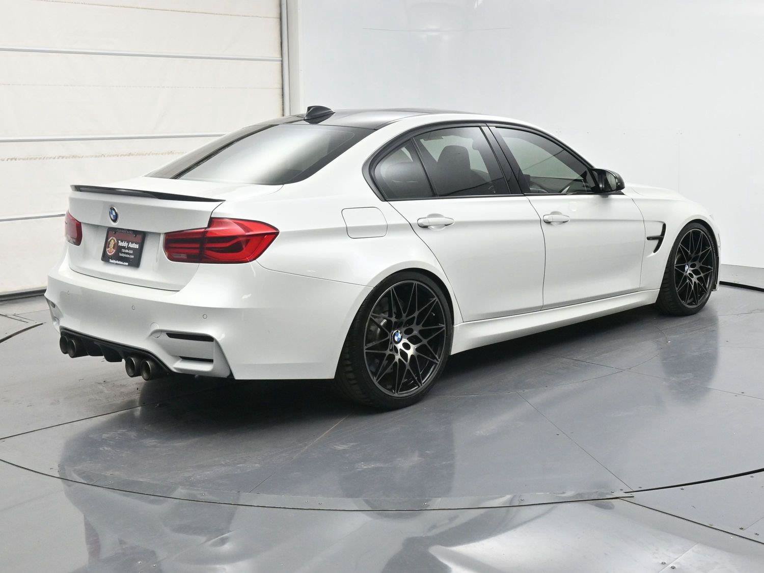 Used 2018 BMW M3 RWD image 28