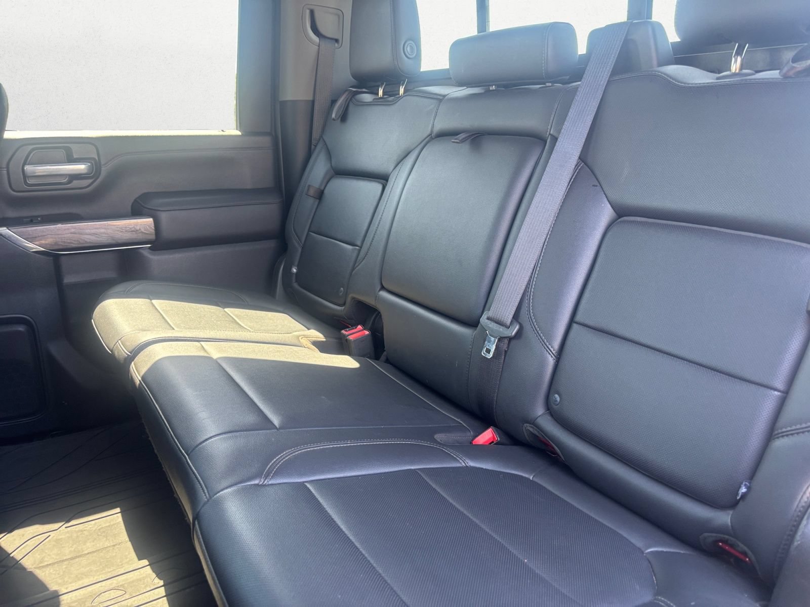 Used 2020 Chevrolet Silverado 2500 LTZ w/ LTZ Premium Package AWD/4WD image 11