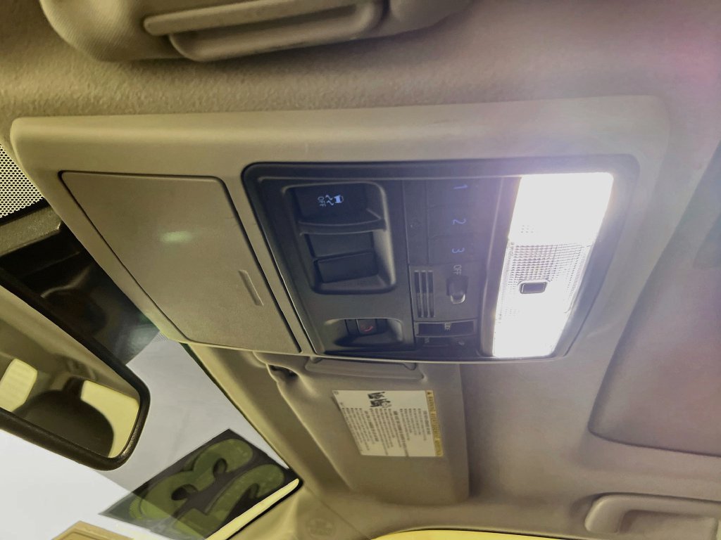 Used 2023 Toyota 4Runner Limited RWD image 18