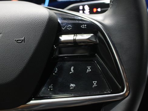 Certified 2024 Cadillac Lyriq Tech RWD image 13