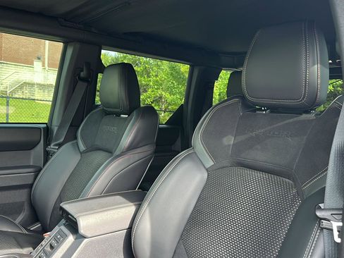 Used 2025 Ford Bronco Raptor AWD/4WD image 13