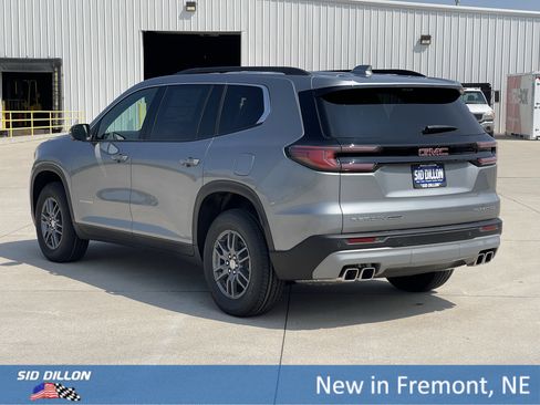 New 2026 GMC Acadia Elevation image 19
