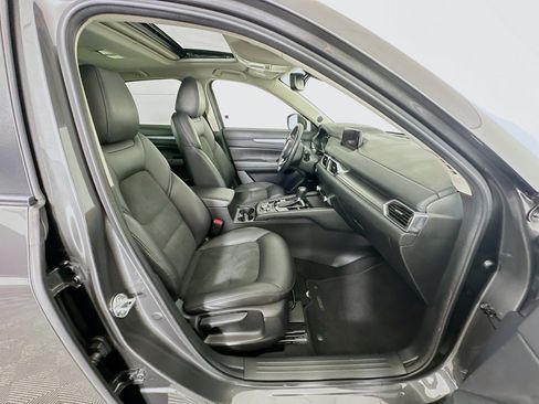 Used 2019 MAZDA CX-5 Touring image 33