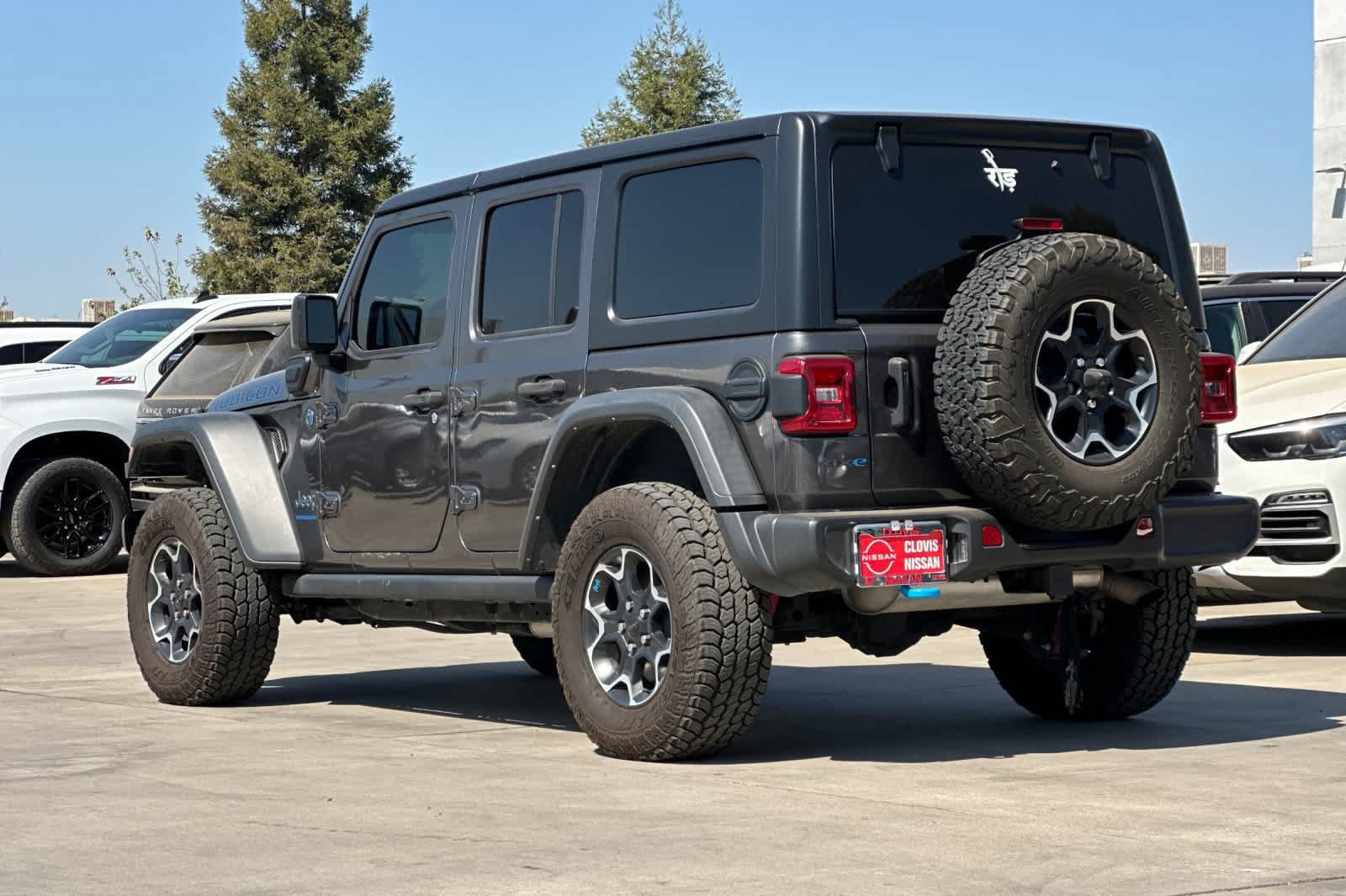 Used 2023 Jeep Wrangler Unlimited Rubicon 4xe AWD/4WD image 7
