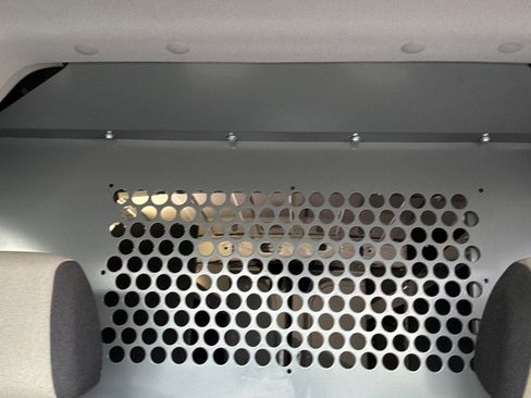 Used 2017 Ford Transit Connect XLT FWD image 11