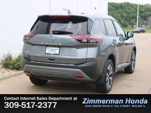 Used 2023 Nissan Rogue SV w/ SV Premium B Package AWD/4WD image 2
