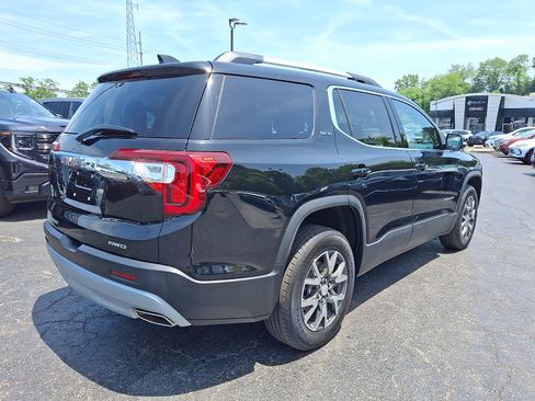 Used 2023 GMC Acadia SLE w/ Driver Convenience Package AWD/4WD image 7
