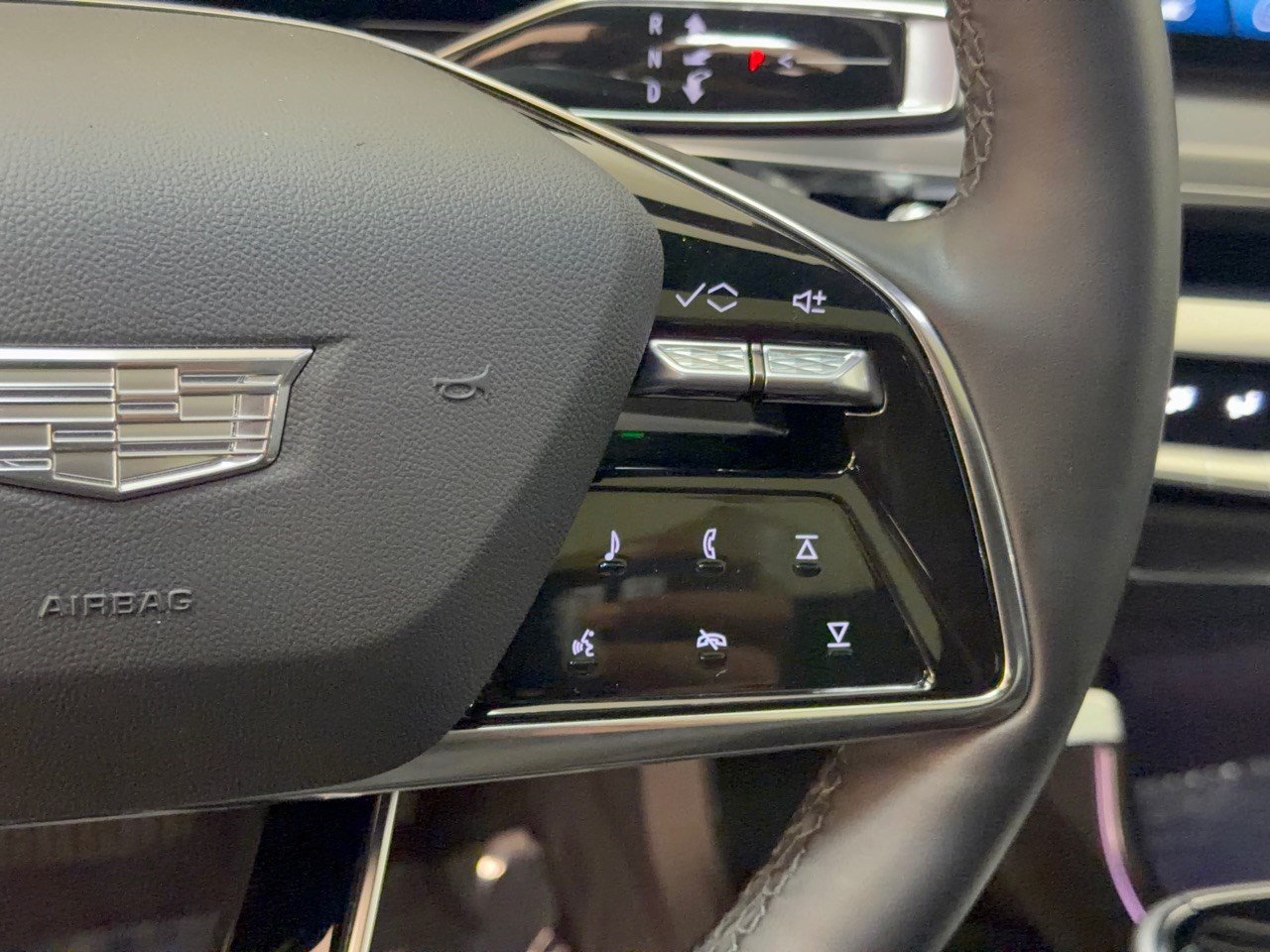Used 2024 Cadillac Lyriq Luxury RWD image 19