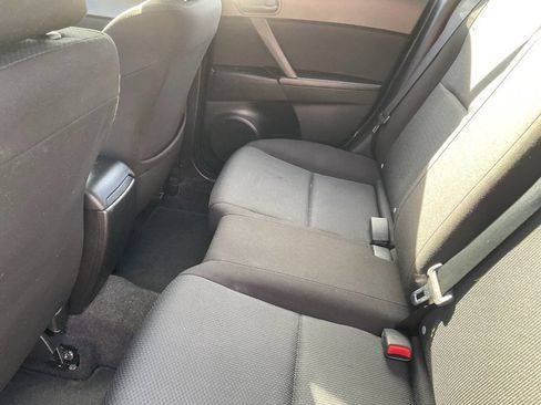 Used 2011 MAZDA MAZDA3 i Sport image 13
