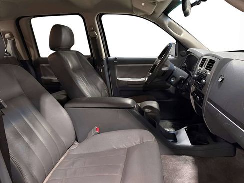 Used 2005 Dodge Dakota Laramie w/ Sport Appearance Group AWD/4WD image 12
