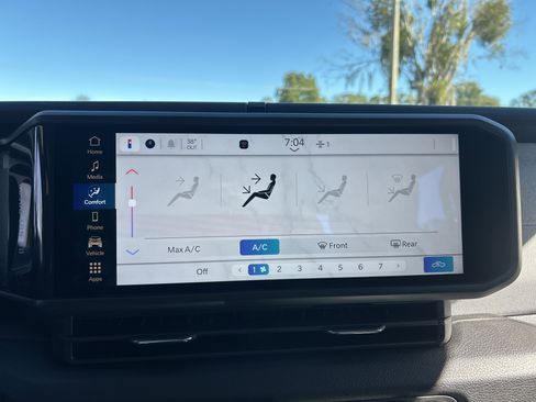 New 2026 Jeep Gladiator Sport image 39