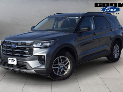 New 2026 Ford Explorer Active w/ Active Comfort Package RWD image 1