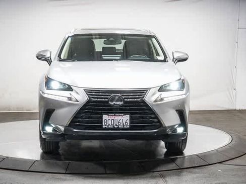 Used 2018 Lexus NX 300 FWD image 6