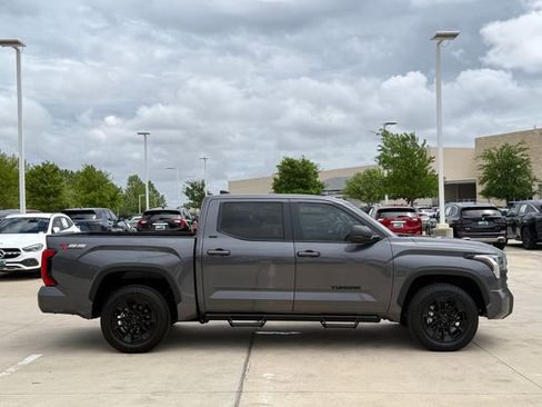 Used 2024 Toyota Tundra SR5 w/ SR5 Premium Package image 5
