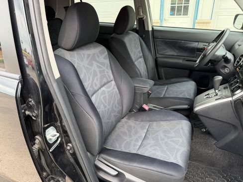 Used 2012 Scion xB FWD image 18