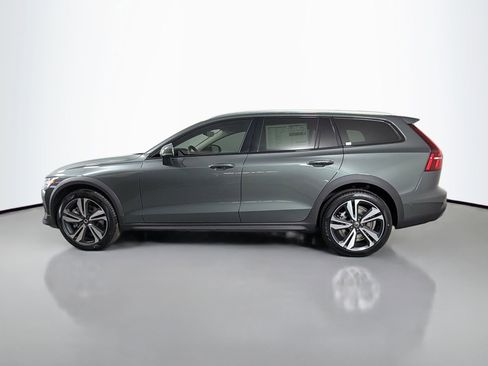 New 2026 Volvo V60 B5 Cross Country Plus w/ Protection Package Premier image 7