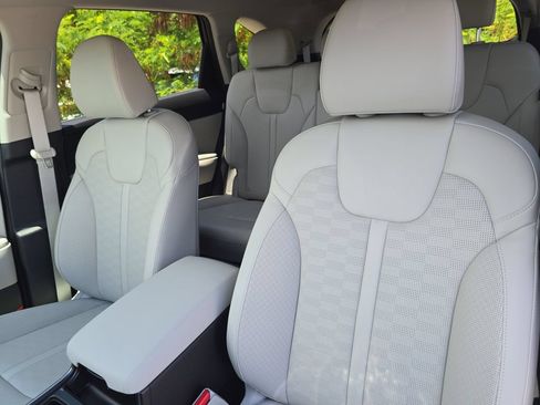 New 2026 Kia Sorento S FWD image 21
