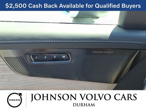 New 2026 Volvo XC90 T8 Plus w/ Protection Package Premier image 12