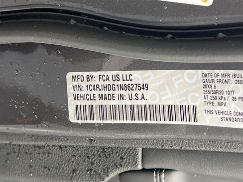 Used 2022 Jeep Grand Cherokee Overland w/ Adv Protech Group III image 34