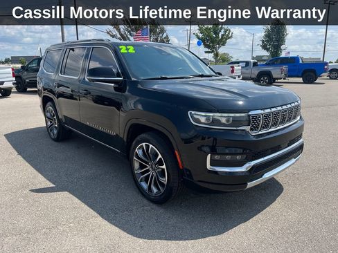 Used 2022 Jeep Grand Wagoneer Series III w/ Rear Seat Video Group 1 AWD/4WD image 9