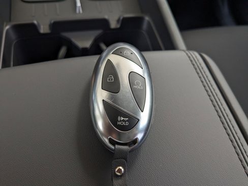 Used 2024 Hyundai Santa Fe XRT image 30