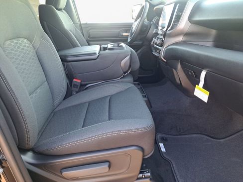 New 2026 RAM 1500 Express image 25