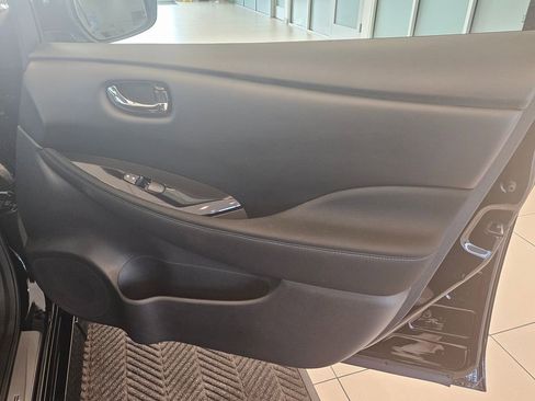 Used 2024 Nissan Leaf SV Plus image 23