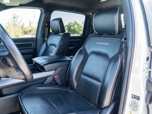 Used 2024 RAM 1500 Laramie image 19