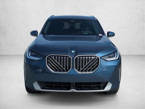 Certified 2026 BMW X3 xDrive30 w/ Convenience Package AWD/4WD image 2