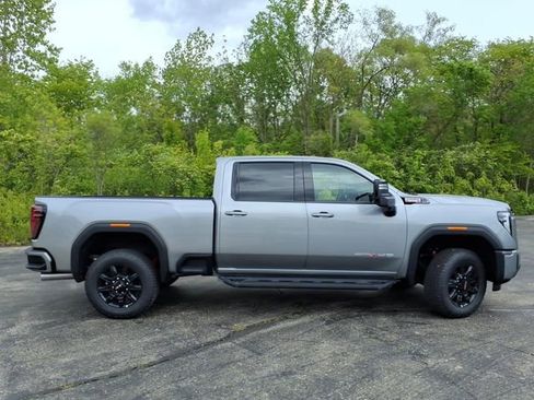 New 2026 GMC Sierra 2500 AT4 w/ Technology Package AWD/4WD image 4